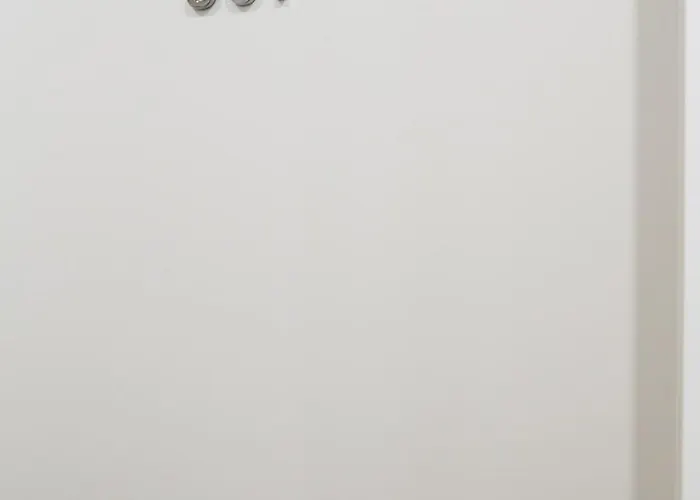 St Peter Manor 2 - St Peter Manor 3 4*